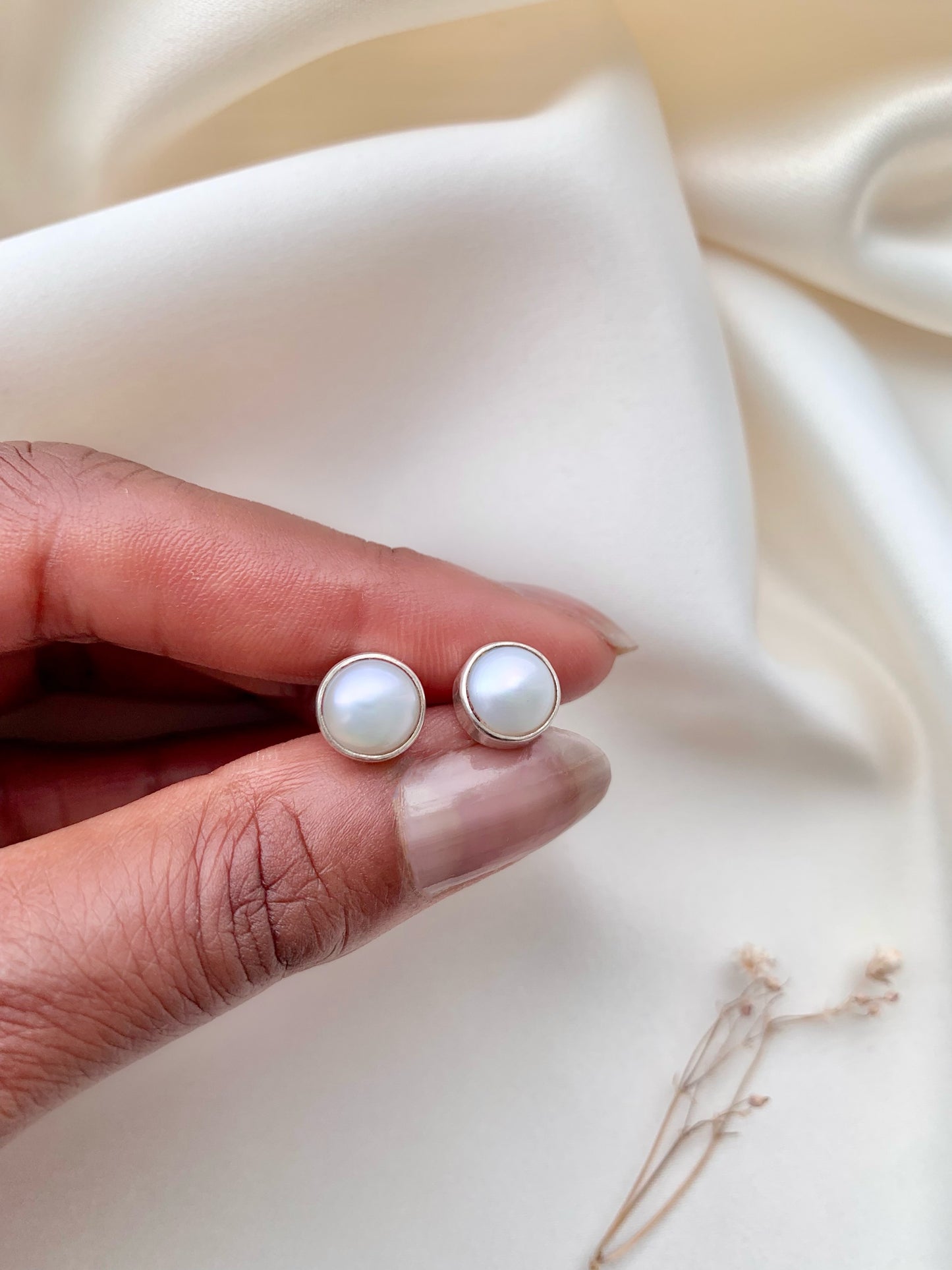 Silver Pearl Studs