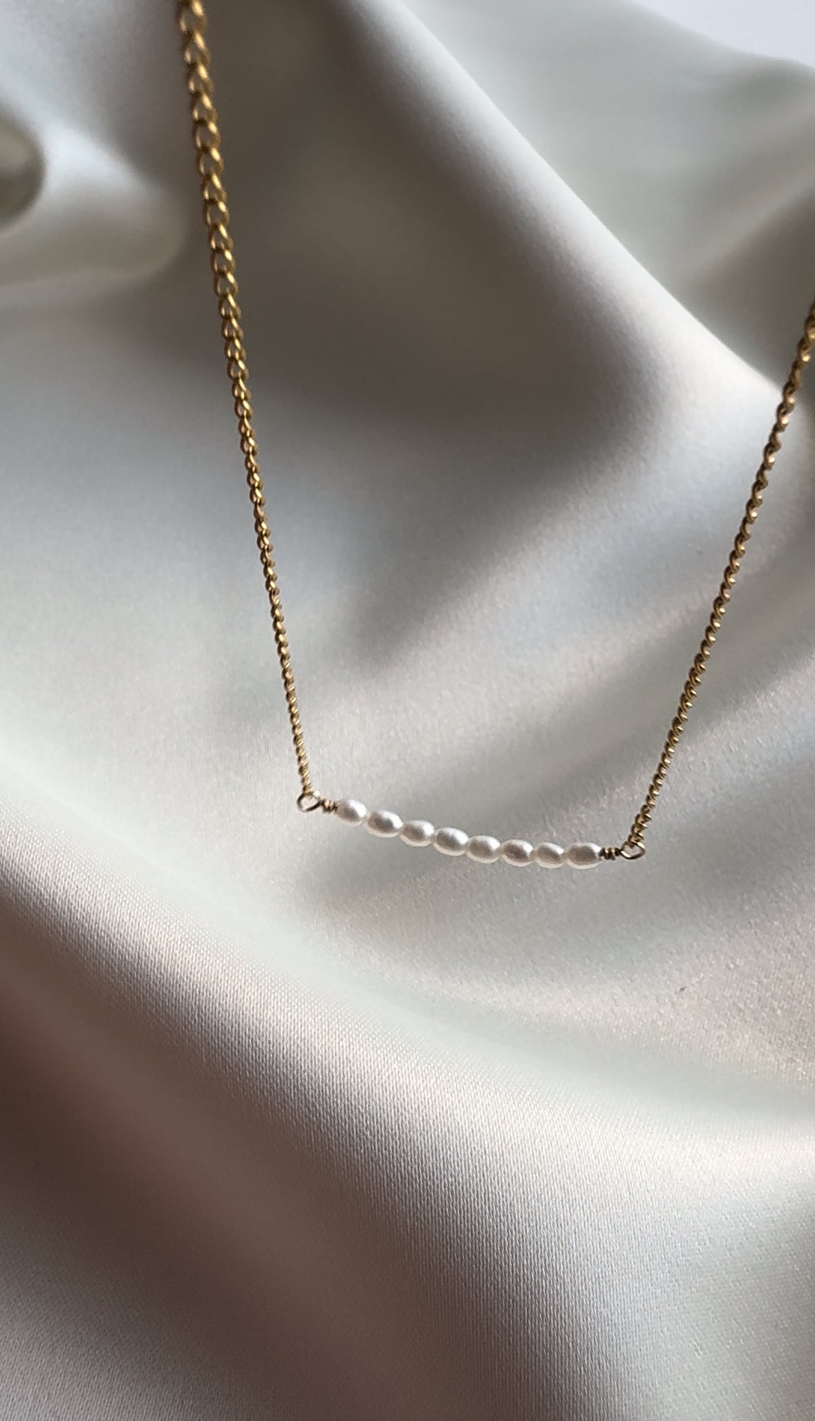 Pearl Bar Necklace