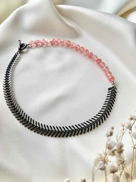 Asymmetric Pink Quartz Fishbone Chain Necklace
